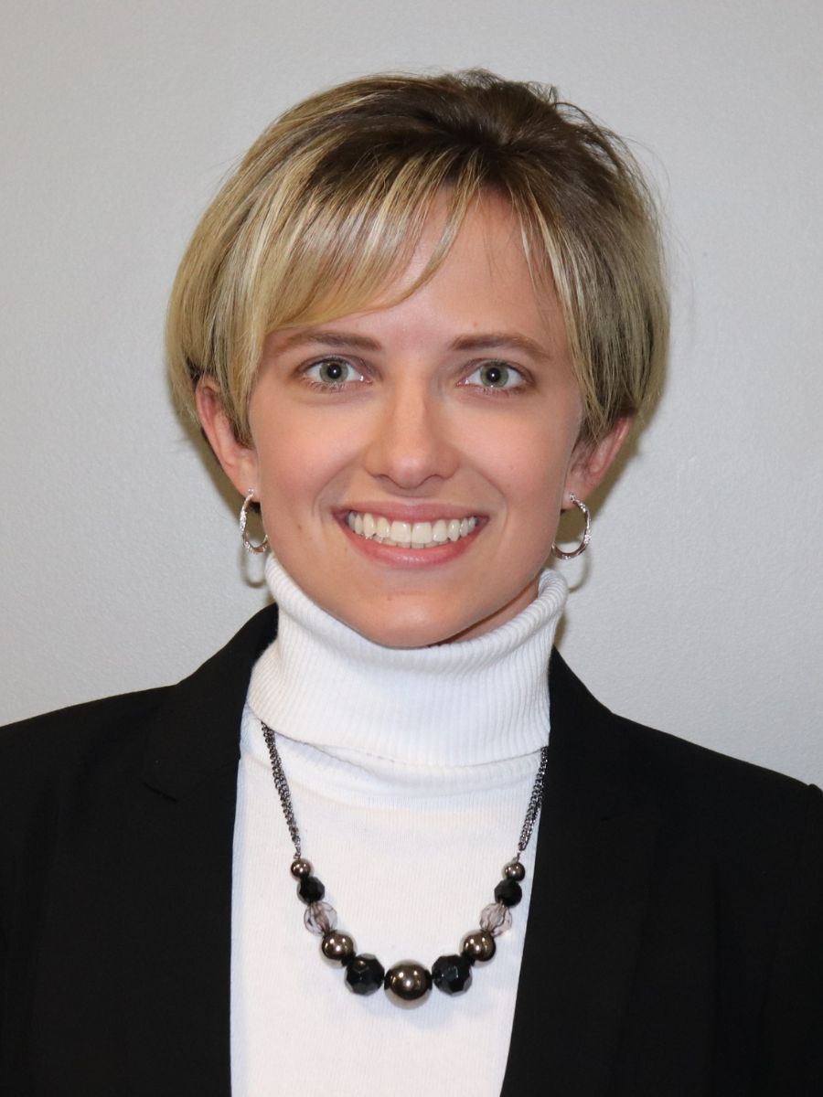 Dr. Melina Dr. Marissa Komp